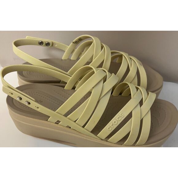 Crocs Brooklyn Strappy Low Wedge Sandals in Bone. Size 8(W). - Picture 2 of 8